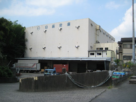 横浜デポ Photo2