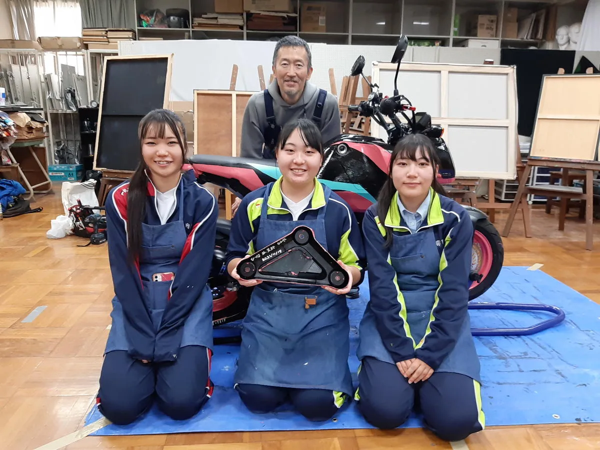 サインと集合写真