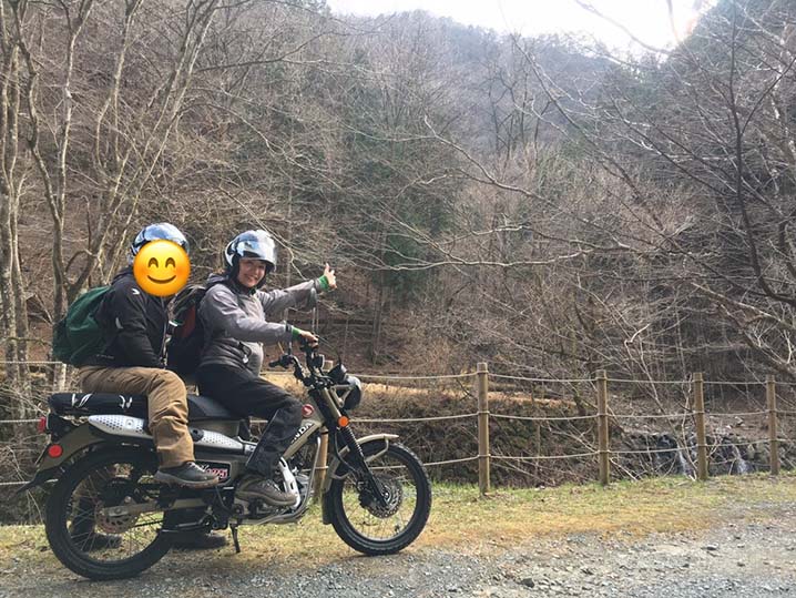 バイクの後ろに乗る時ってどうしてますか？～しばコラ～